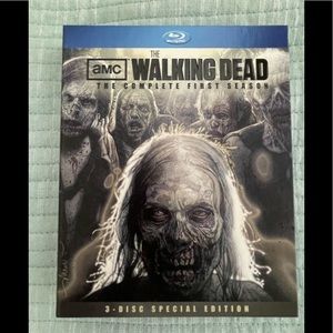 Walking Dead the Complete First Season